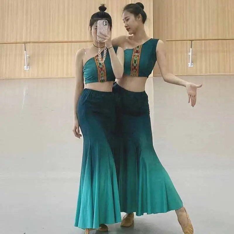 Dai nemzetiségi tánc előadás gyakorlat szoknya teljesítmény ruházat, női tánc szoknya páva tánc művészeti vizsgálat ruházat Kép 2